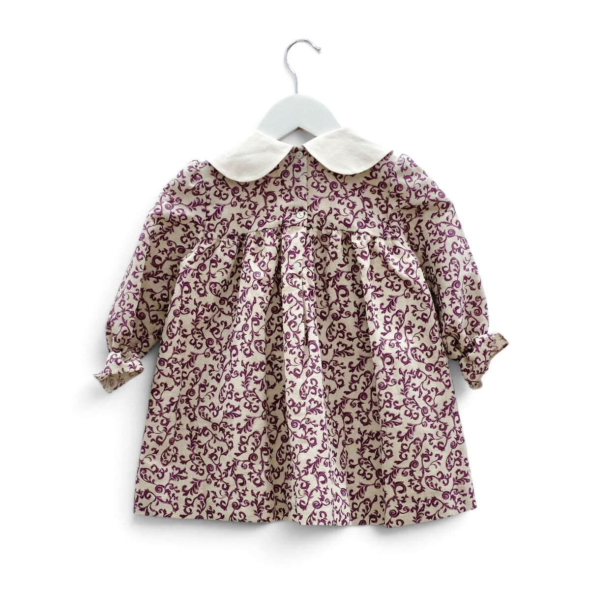 Vestido gola florzinha