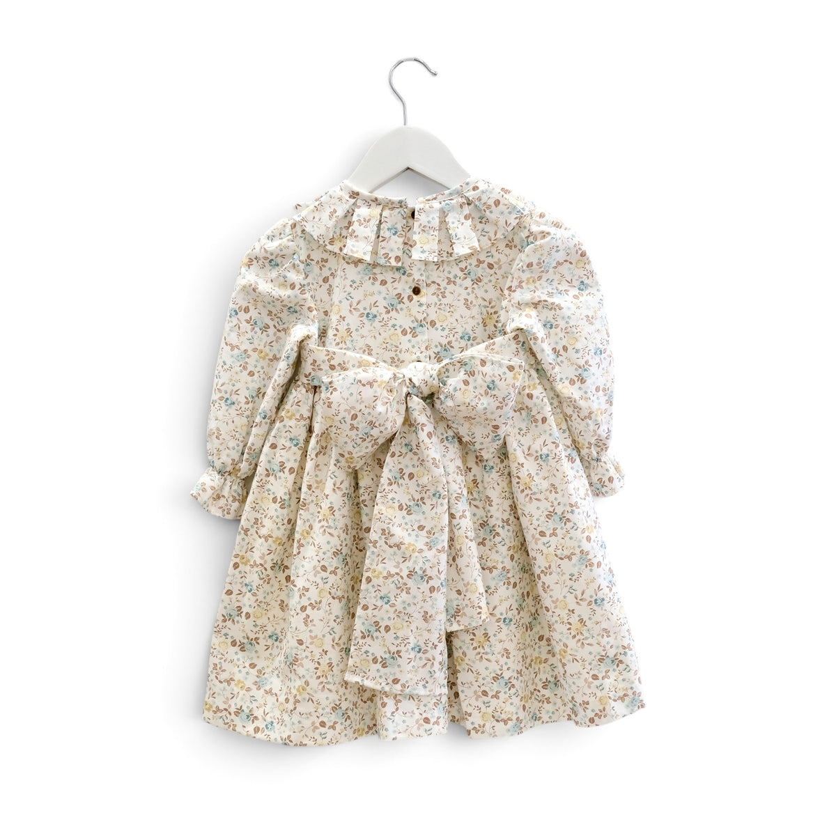Vestido gola flor