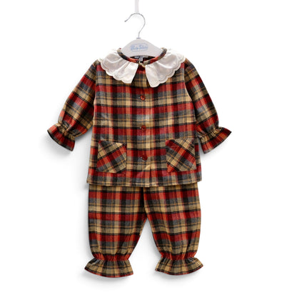 Pijama menina quadrados